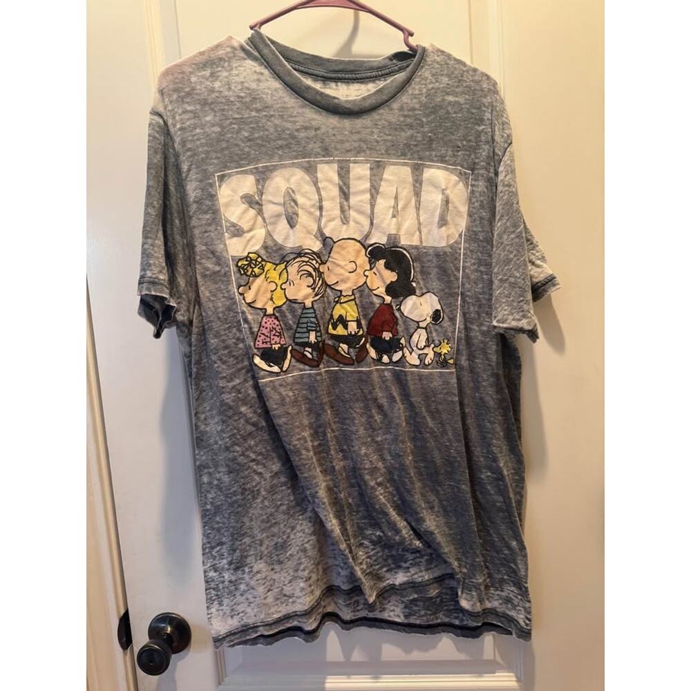 Peanuts Cast Squad T-Shirt Charlie Brown, Snoopy Large